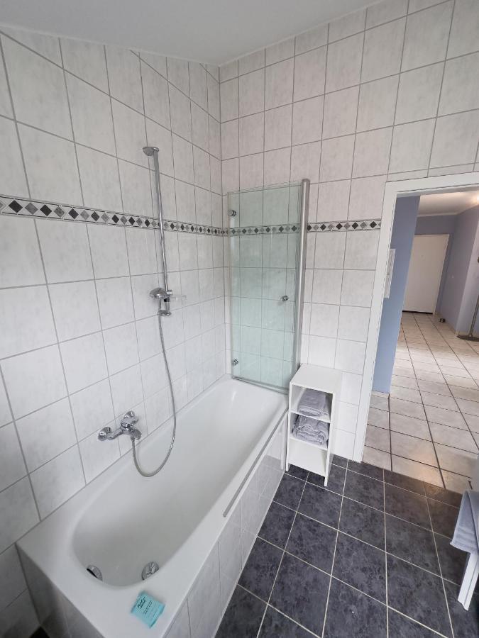 Ruhiges Juwel: Frisch Renoviert 100 Qm Apartment Julich Ngoại thất bức ảnh